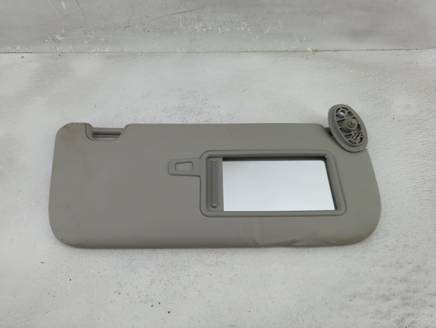 2014-2019 Kia Soul Sun Visor Shade Replacement Passenger Right Mirror Fits Fits 2014 2015 2016 2017 2018 2019 OEM Used Auto 