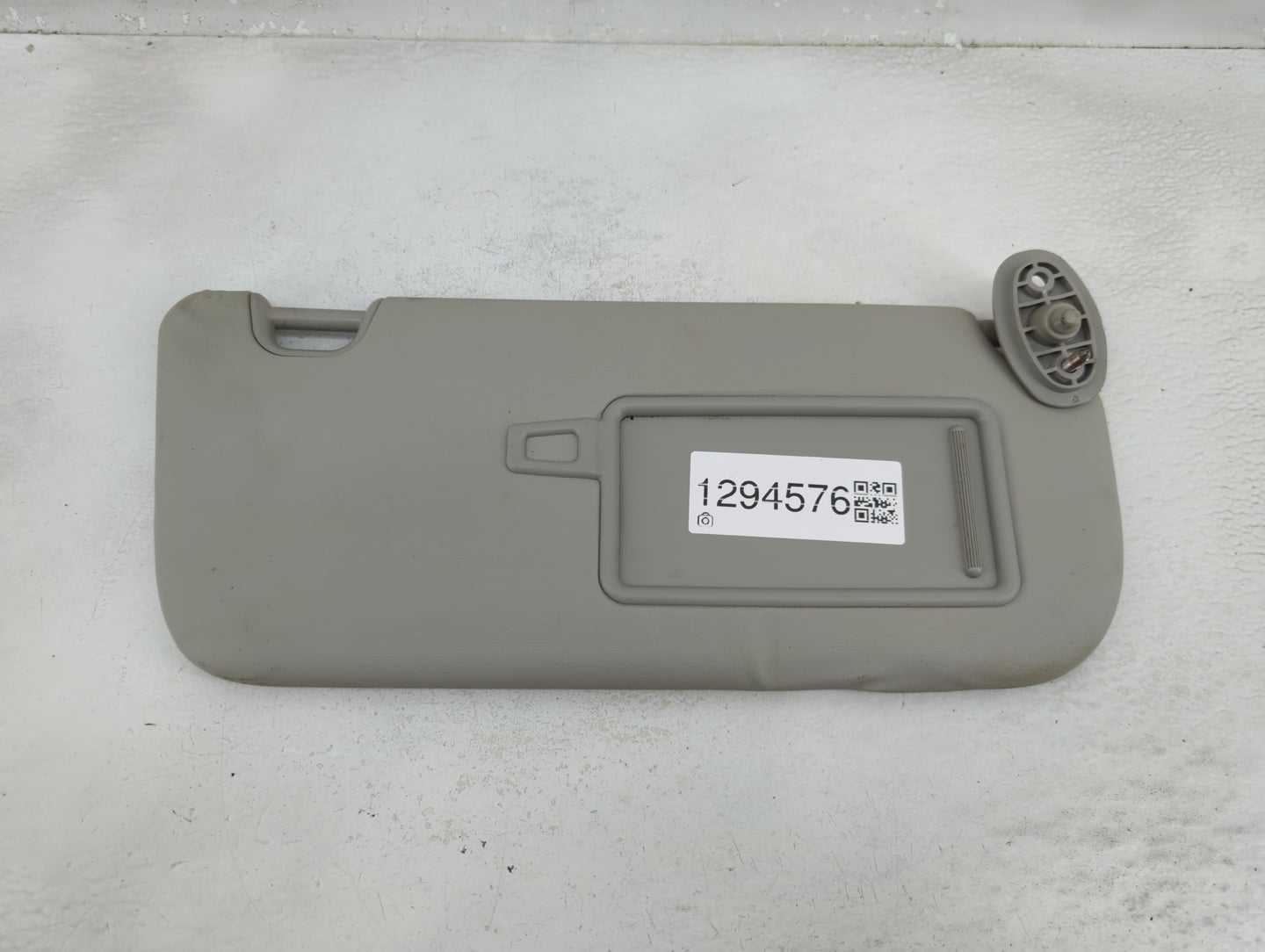 2014-2019 Kia Soul Sun Visor Shade Replacement Passenger Right Mirror Fits Fits 2014 2015 2016 2017 2018 2019 OEM Used Auto 