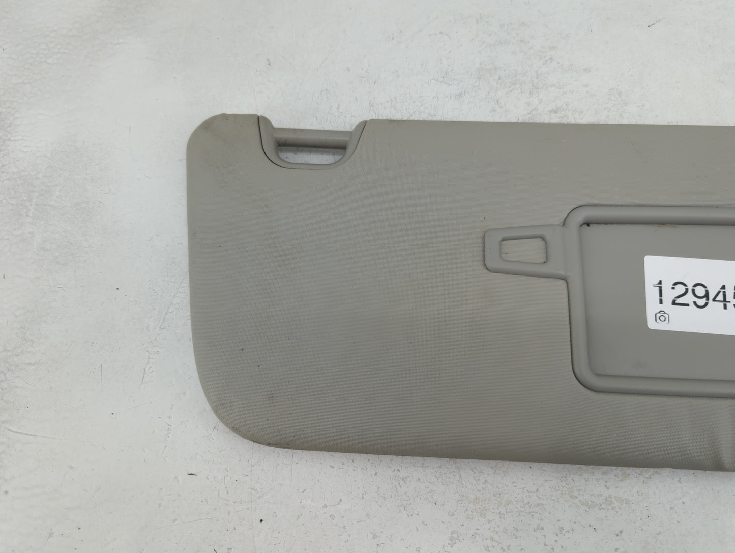 2014-2019 Kia Soul Sun Visor Shade Replacement Passenger Right Mirror Fits Fits 2014 2015 2016 2017 2018 2019 OEM Used Auto 