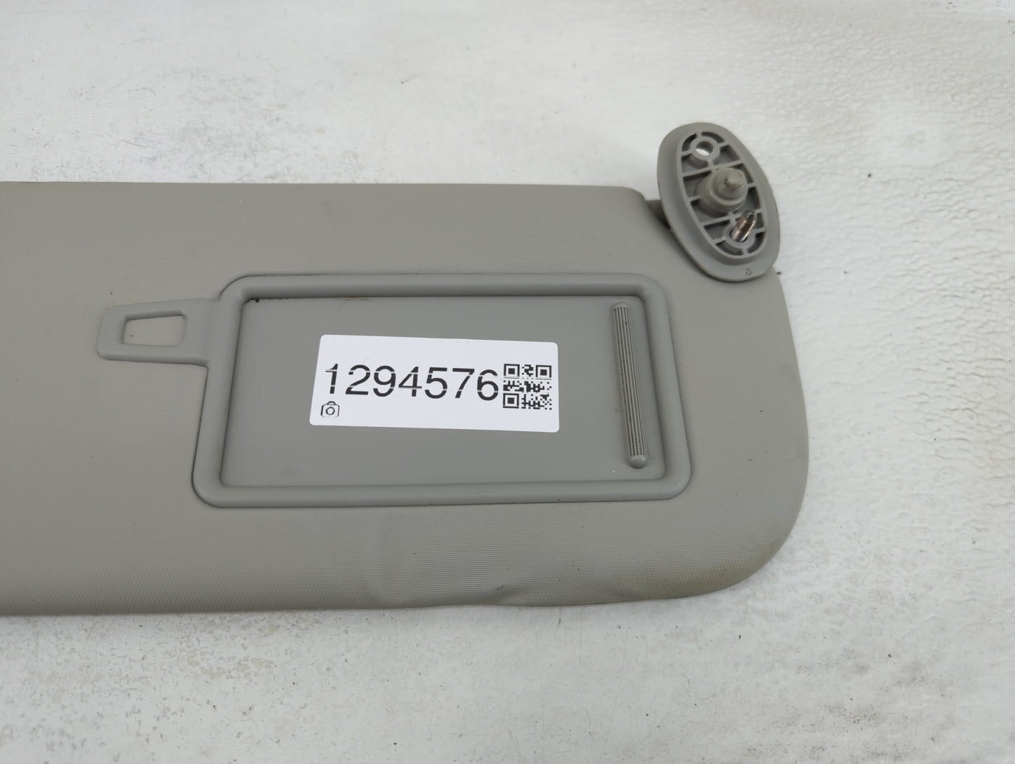 2014-2019 Kia Soul Sun Visor Shade Replacement Passenger Right Mirror Fits Fits 2014 2015 2016 2017 2018 2019 OEM Used Auto 