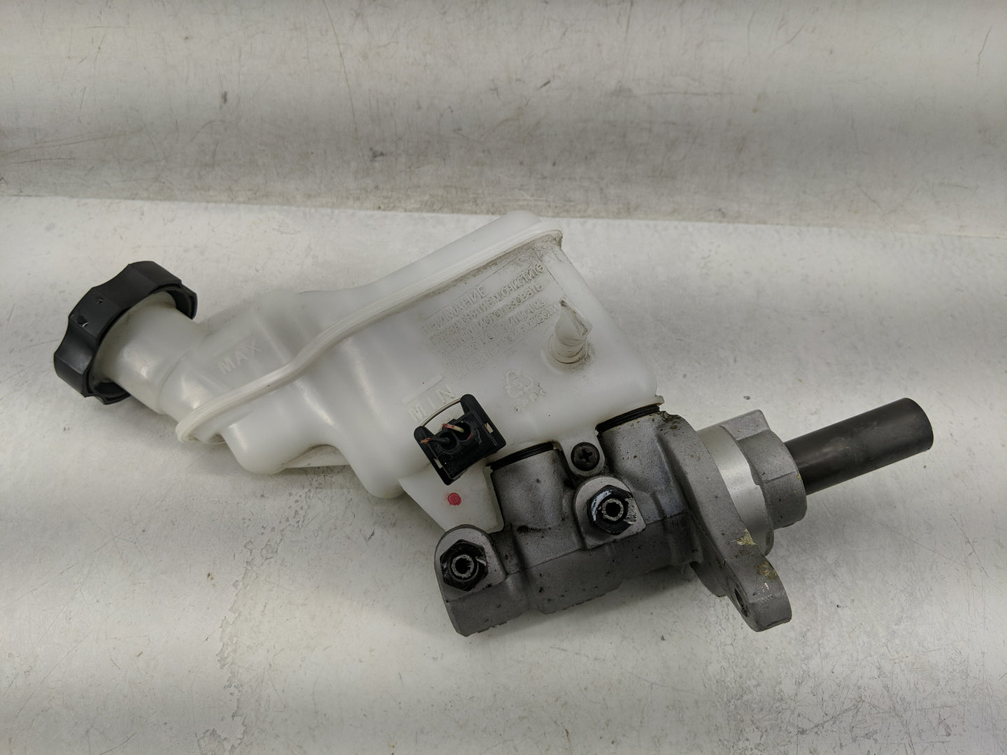 2017-2019 Kia Soul Brake Master Cylinder - Oemusedautoparts1.com