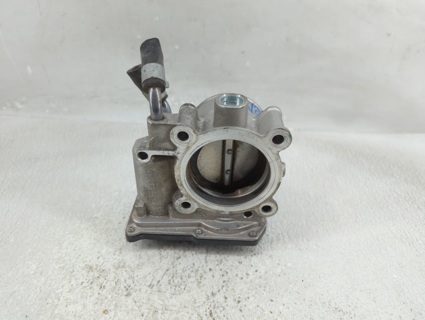 2014-2019 Kia Soul Throttle Body P/N:35100-2E000 Fits Fits 2011 2012 2013 2014 2015 2016 2017 2018 2019 2020 2021 OEM Used A