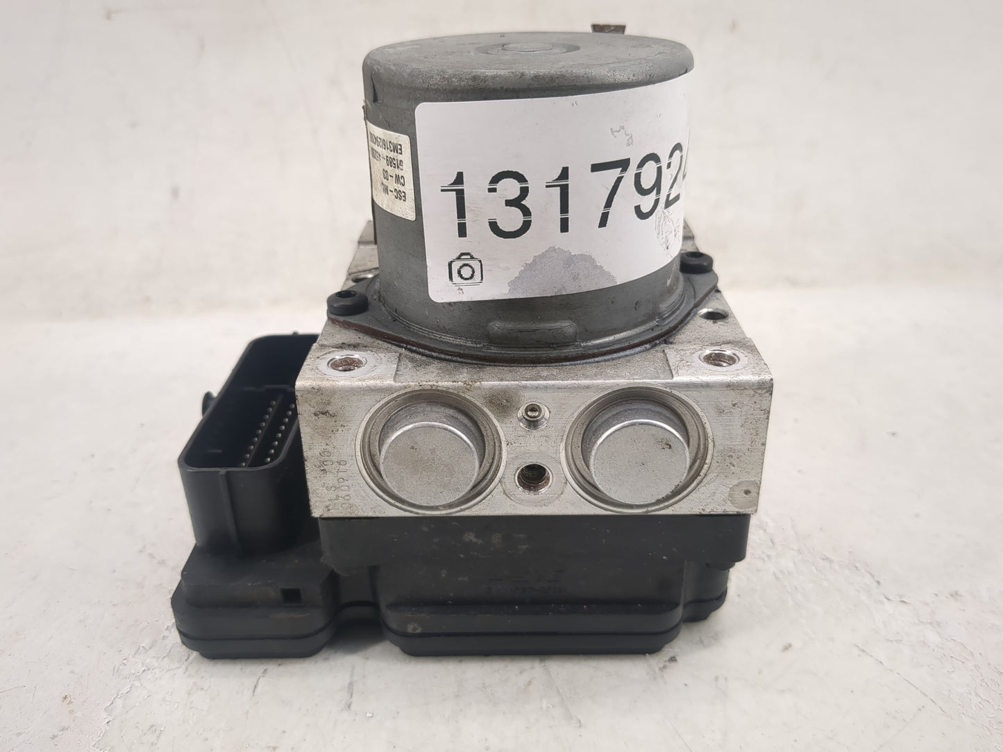 2017-2019 Kia Soul ABS Pump Control Module Replacement P/N:B2589-24540 Fits Fits 2017 2018 2019 OEM Used Auto Parts - Oemuse