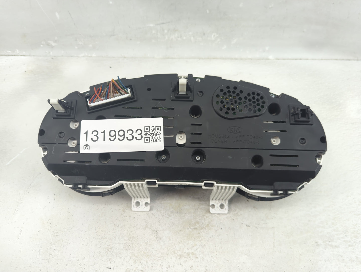 2017 Kia Soul Instrument Cluster Speedometer Gauges P/N:94006-B2720 Fits OEM Used Auto Parts - Oemusedautoparts1.com
