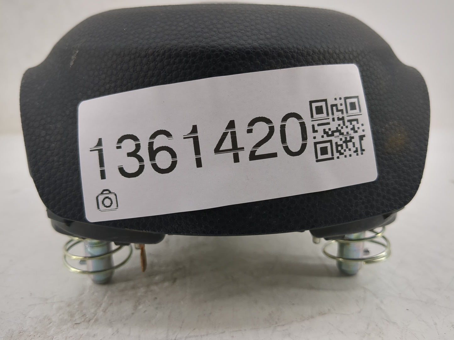 2014-2019 Kia Soul Air Bag Driver Left Steering Wheel Mounted Fits Fits 2014 2015 2016 2017 2018 2019 OEM Used Auto Parts - 