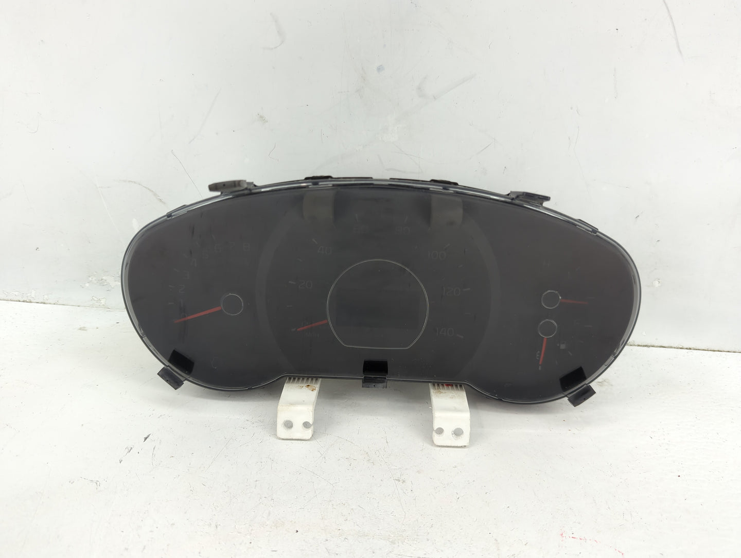 2017-2019 Kia Soul Instrument Cluster Speedometer Gauges P/N:94006-B2720 Fits Fits 2017 2018 2019 OEM Used Auto Parts - Oemu