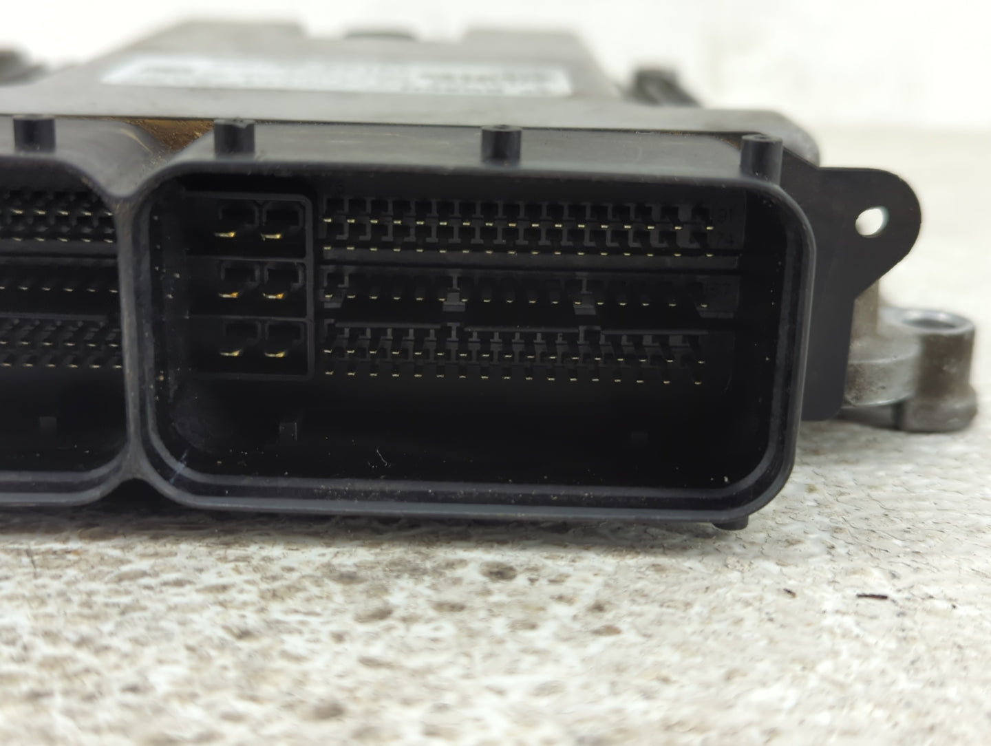 2017-2018 Kia Soul PCM Engine Control Computer ECU ECM PCU OEM P/N:0 261 S16 874 39133-2EHB0 Fits Fits 2017 2018 OEM Used Au