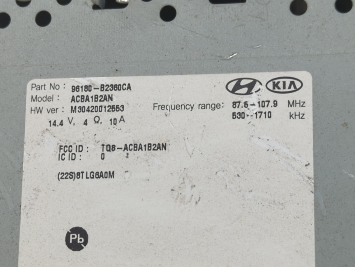 2017-2019 Kia Soul Radio AM FM Cd Player Receiver Replacement P/N:96180-B2360CA Fits Fits 2017 2018 2019 OEM Used Auto Parts