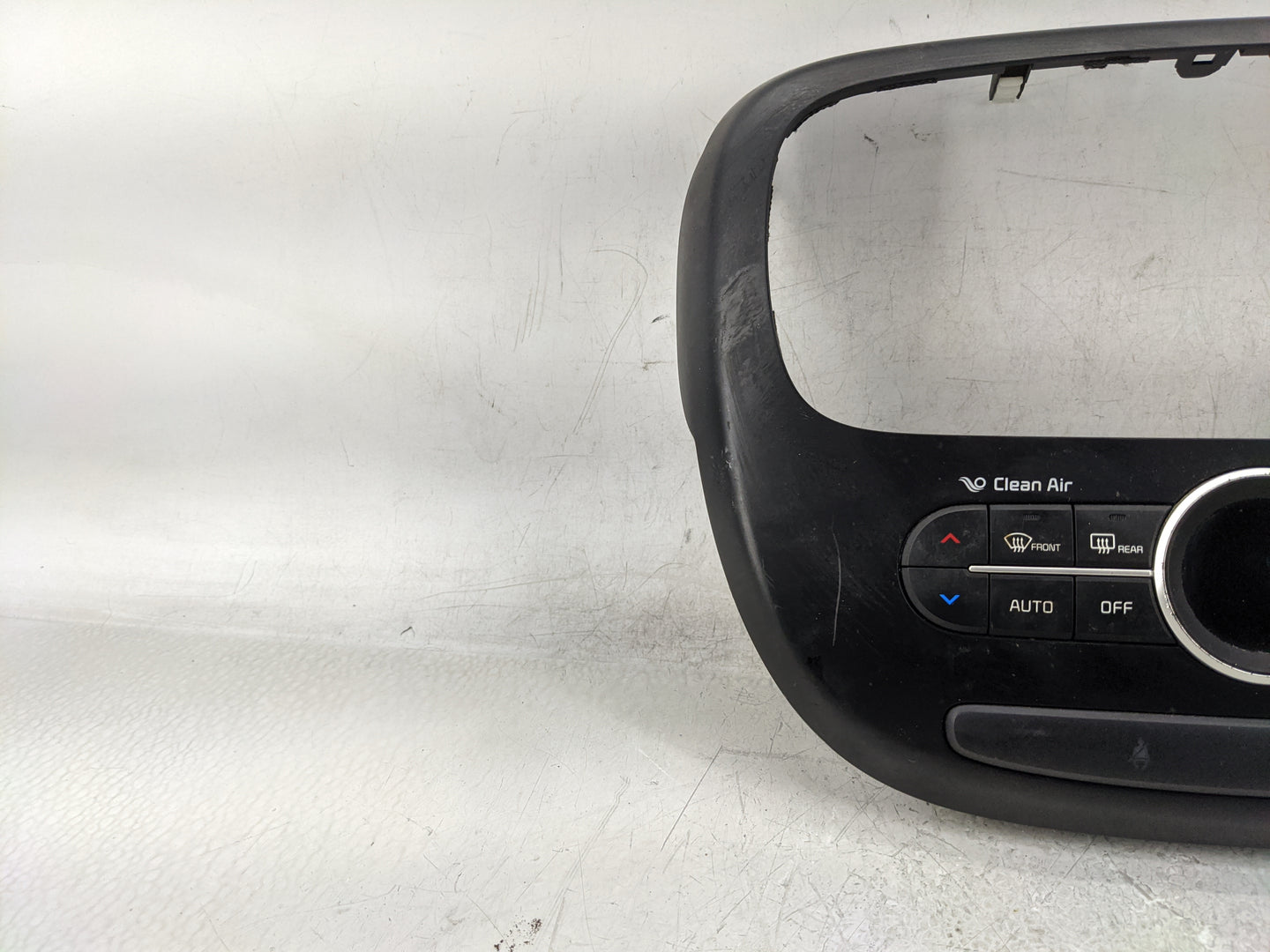 2017-2019 Kia Soul Climate Control Module Temperature AC/Heater Replacement P/N:97250-B2DQ1CA 97250-XXXX Fits Fits 2017 2018
