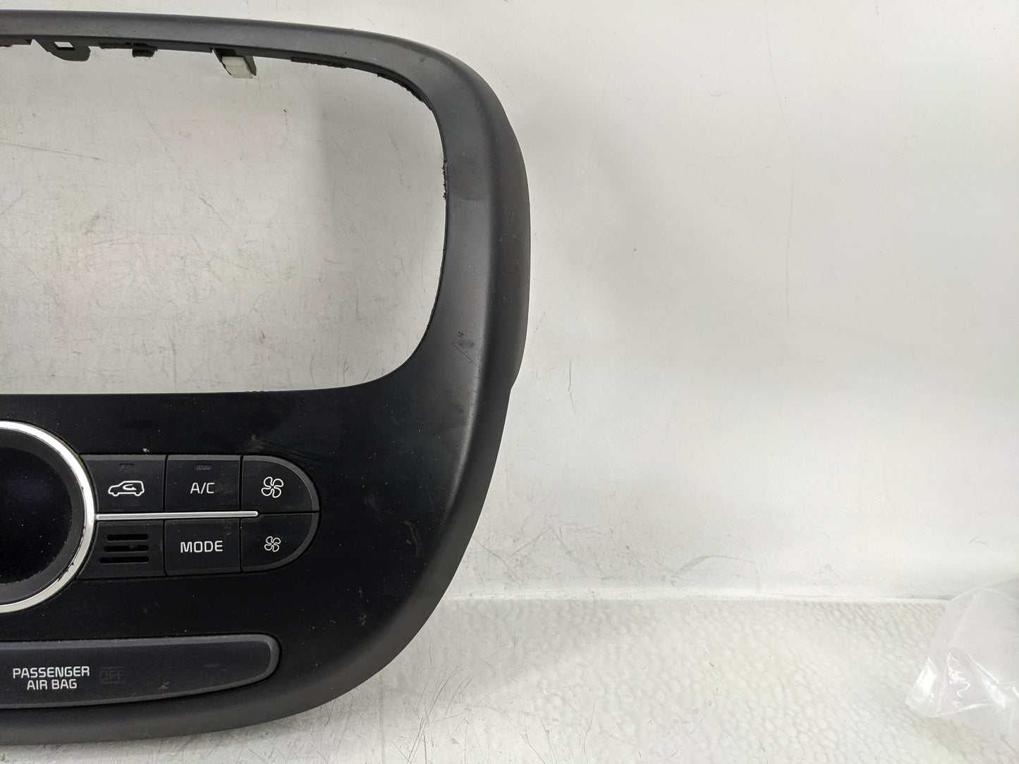 2017-2019 Kia Soul Climate Control Module Temperature AC/Heater Replacement P/N:97250-B2DQ1CA 97250-XXXX Fits Fits 2017 2018