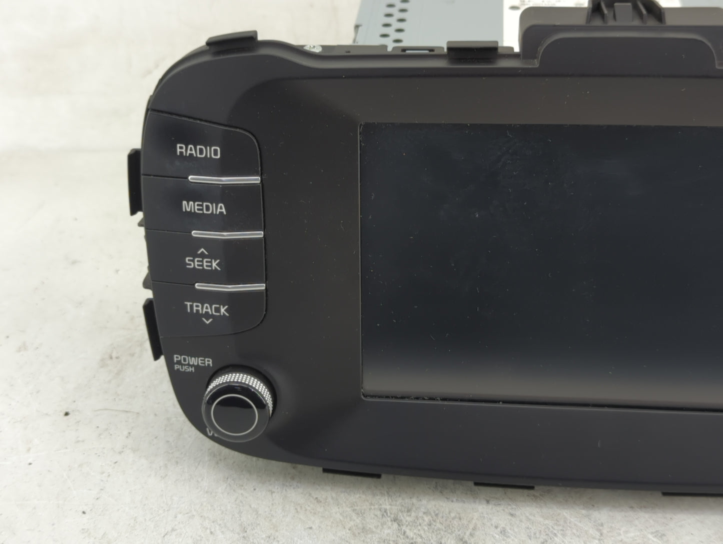 2017-2019 Kia Soul Radio AM FM Cd Player Receiver Replacement P/N:96160-B2310CA Fits Fits 2017 2018 2019 OEM Used Auto Parts