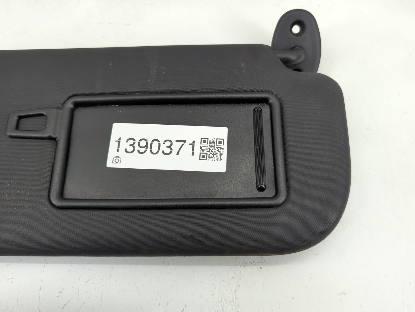 2014-2019 Kia Soul Sun Visor Shade Replacement Passenger Right Mirror Fits Fits 2014 2015 2016 2017 2018 2019 OEM Used Auto 