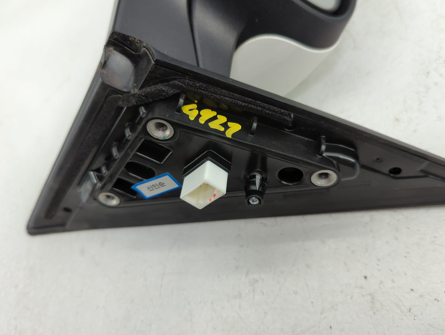 2014-2019 Kia Soul Driver Side View Mirror - Left Door Mirror OEM Used - Oemusedautoparts1.com