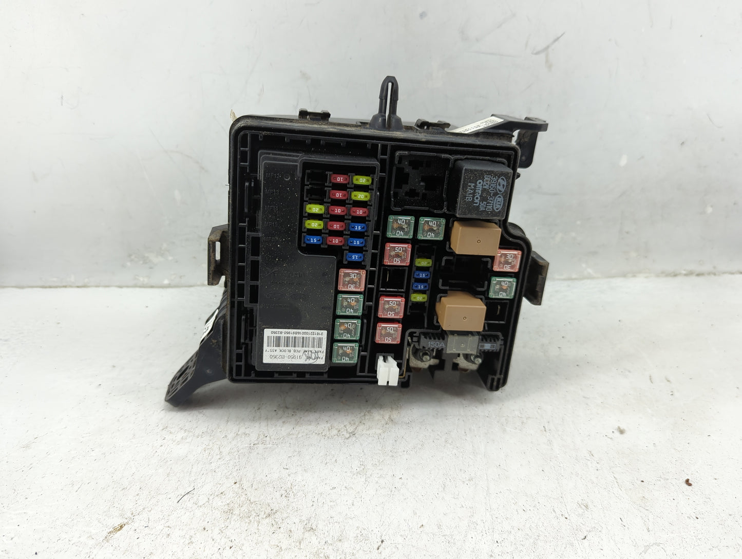 2017-2019 Kia Soul Fusebox Fuse Box Panel Relay Module P/N:91950-B2350 Fits Fits 2017 2018 2019 OEM Used Auto Parts - Oemuse
