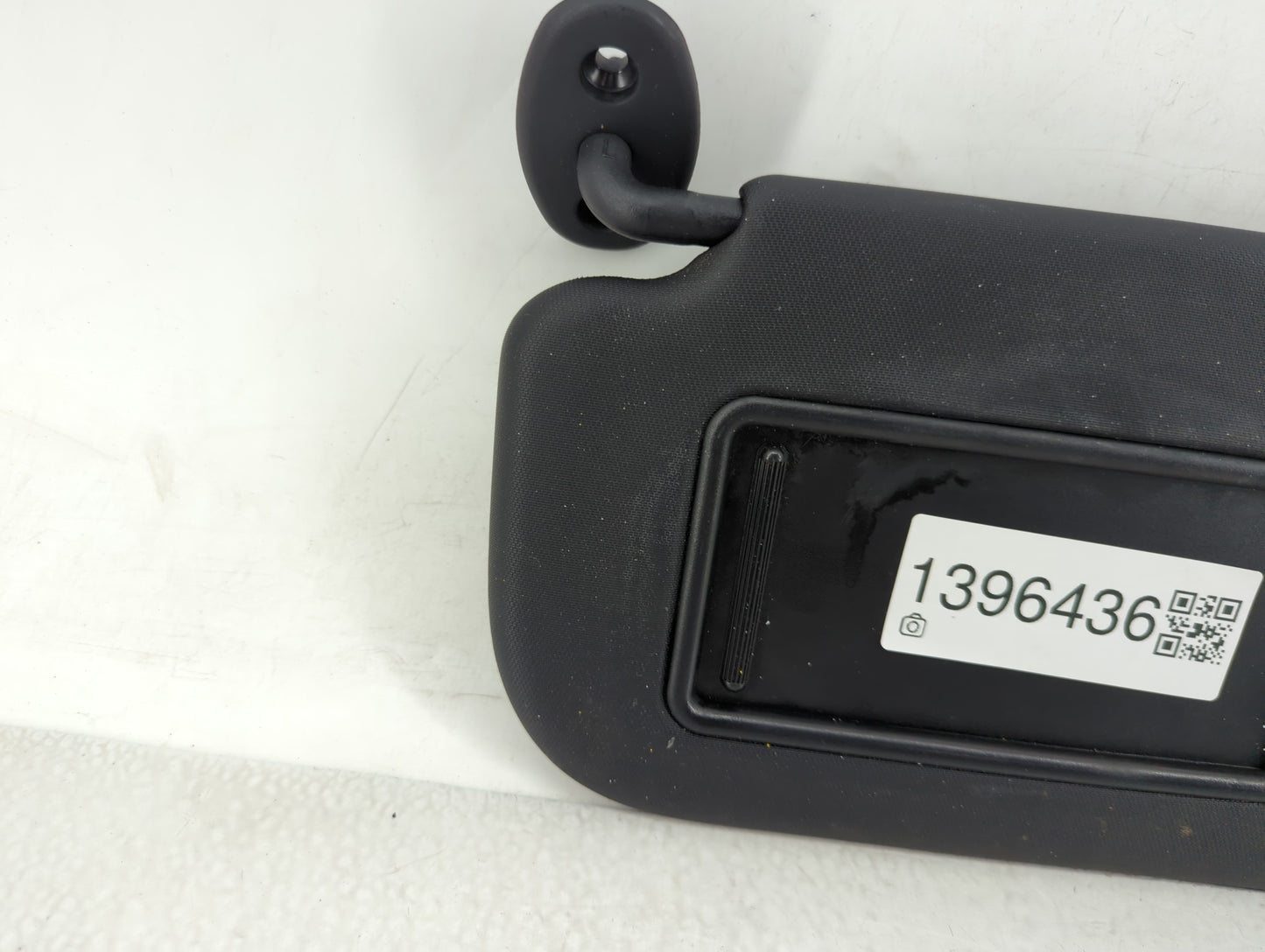 2014-2019 Kia Soul Sun Visor Shade Replacement Passenger Right Mirror Fits Fits 2014 2015 2016 2017 2018 2019 OEM Used Auto 