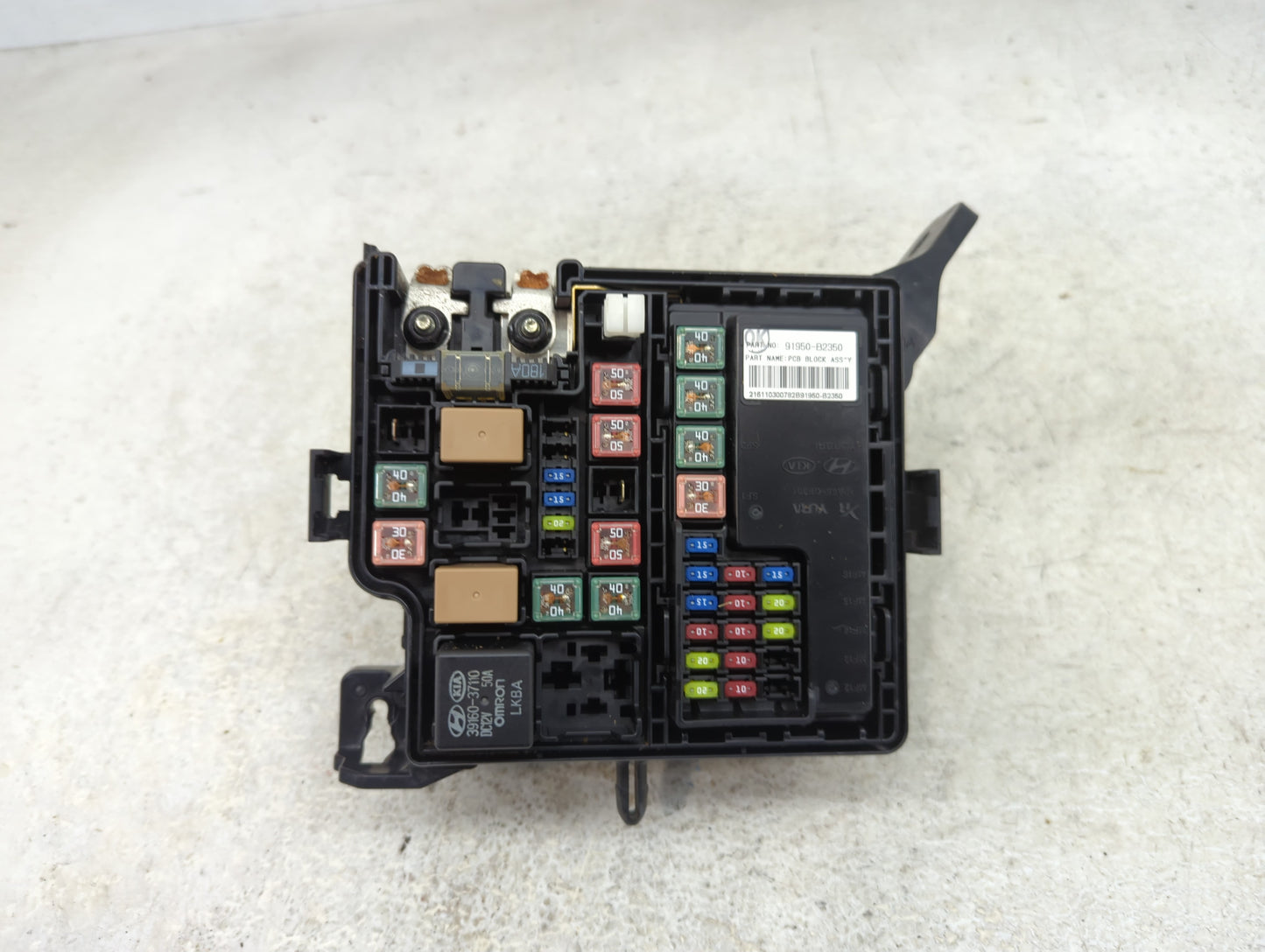 2017-2019 Kia Soul Fusebox Fuse Box Panel Relay Module P/N:91950-B2350 Fits Fits 2017 2018 2019 OEM Used Auto Parts - Oemuse