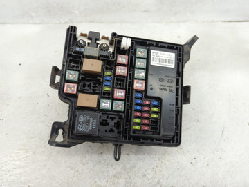 2017-2019 Kia Soul Fusebox Fuse Box Panel Relay Module P/N:91950-B2050 Fits Fits 2017 2018 2019 OEM Used Auto Parts