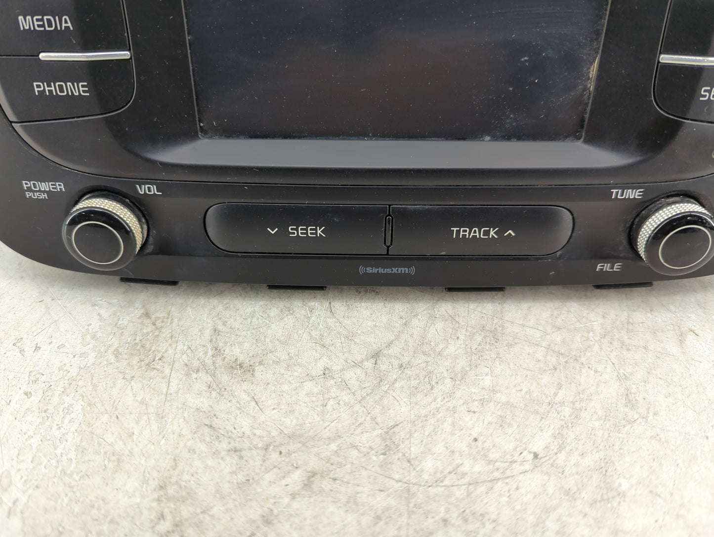 2017 Kia Soul Radio AM FM Cd Player Receiver Replacement P/N:96180-B2960CA AC614-1526N Fits OEM Used Auto Parts - Oemusedaut