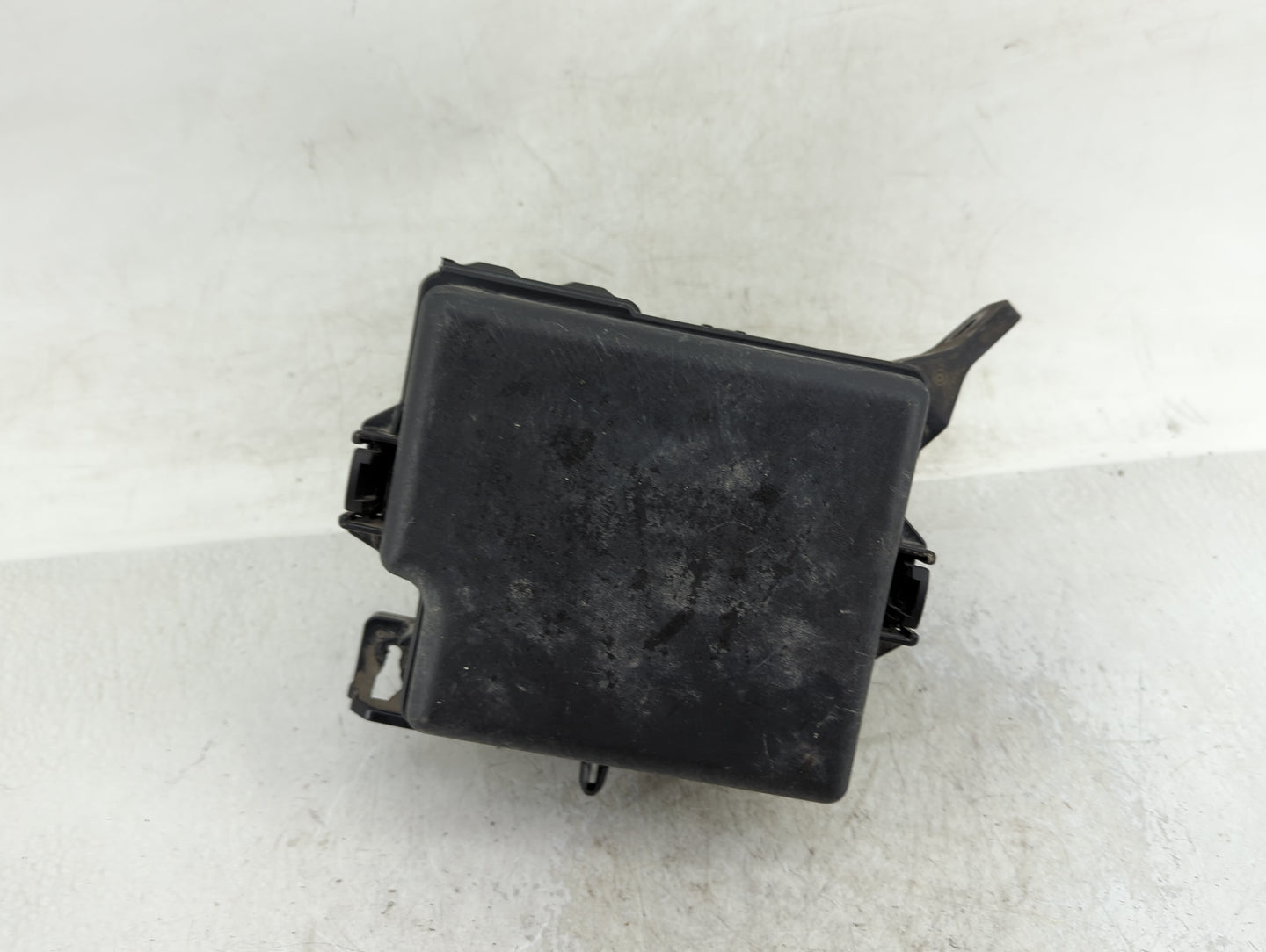 2017-2019 Kia Soul Fusebox Fuse Box Panel Relay Module Fits Fits 2017 2018 2019 OEM Used Auto Parts - Oemusedautoparts1.com