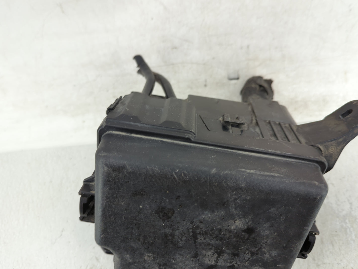 2017-2019 Kia Soul Fusebox Fuse Box Panel Relay Module Fits Fits 2017 2018 2019 OEM Used Auto Parts - Oemusedautoparts1.com
