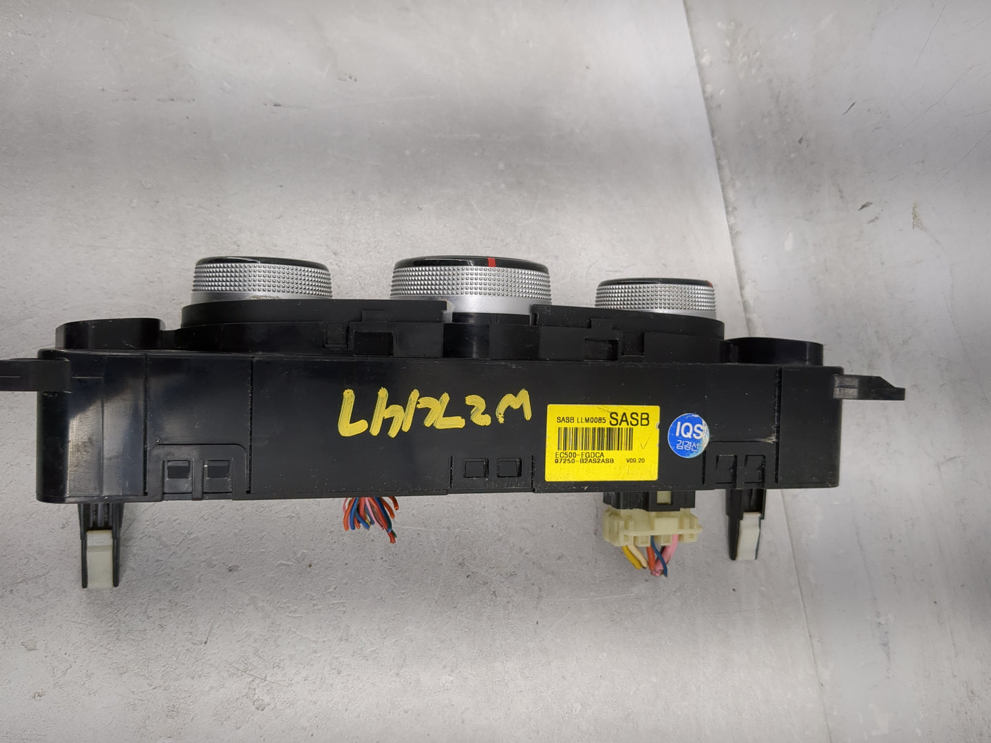 2017-2019 Kia Soul Climate Control Module Temperature AC/Heater Replacement P/N:97250-B2AS2ASB Fits Fits 2017 2018 2019 OEM 