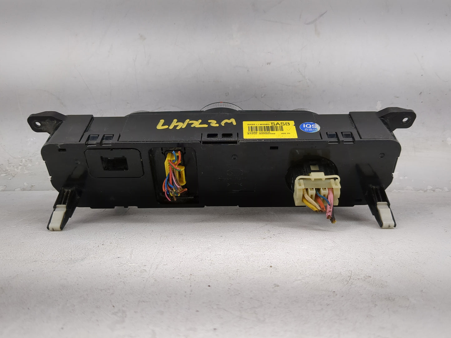 2017-2019 Kia Soul Climate Control Module Temperature AC/Heater Replacement P/N:97250-B2AS2ASB Fits Fits 2017 2018 2019 OEM 