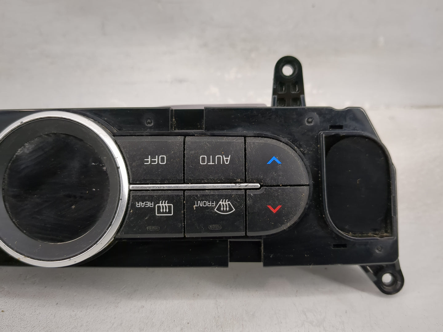2017-2019 Kia Soul Climate Control Module Temperature AC/Heater Replacement P/N:97250-B2710 Fits Fits 2017 2018 2019 OEM Use
