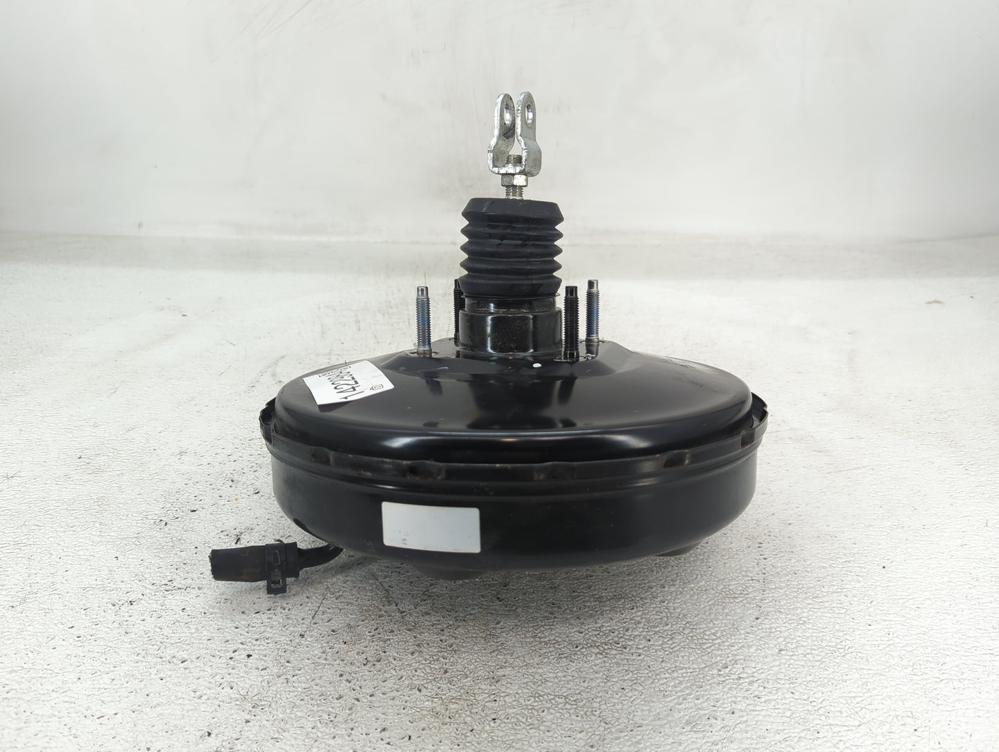 2017-2019 Kia Soul Power Brake Booster Oem - Oemusedautoparts1.com