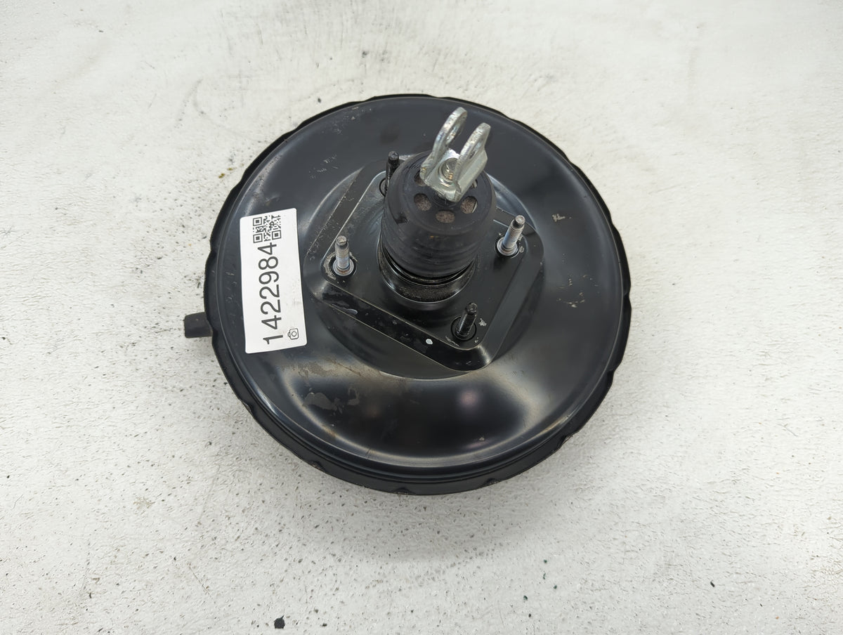 2017-2019 Kia Soul Power Brake Booster Oem 1422984 - Oemusedautoparts1.com