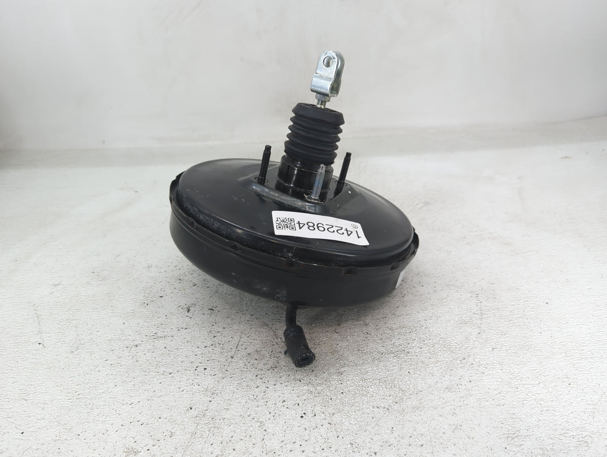2017-2019 Kia Soul Power Brake Booster Oem 1422984 - Oemusedautoparts1.com