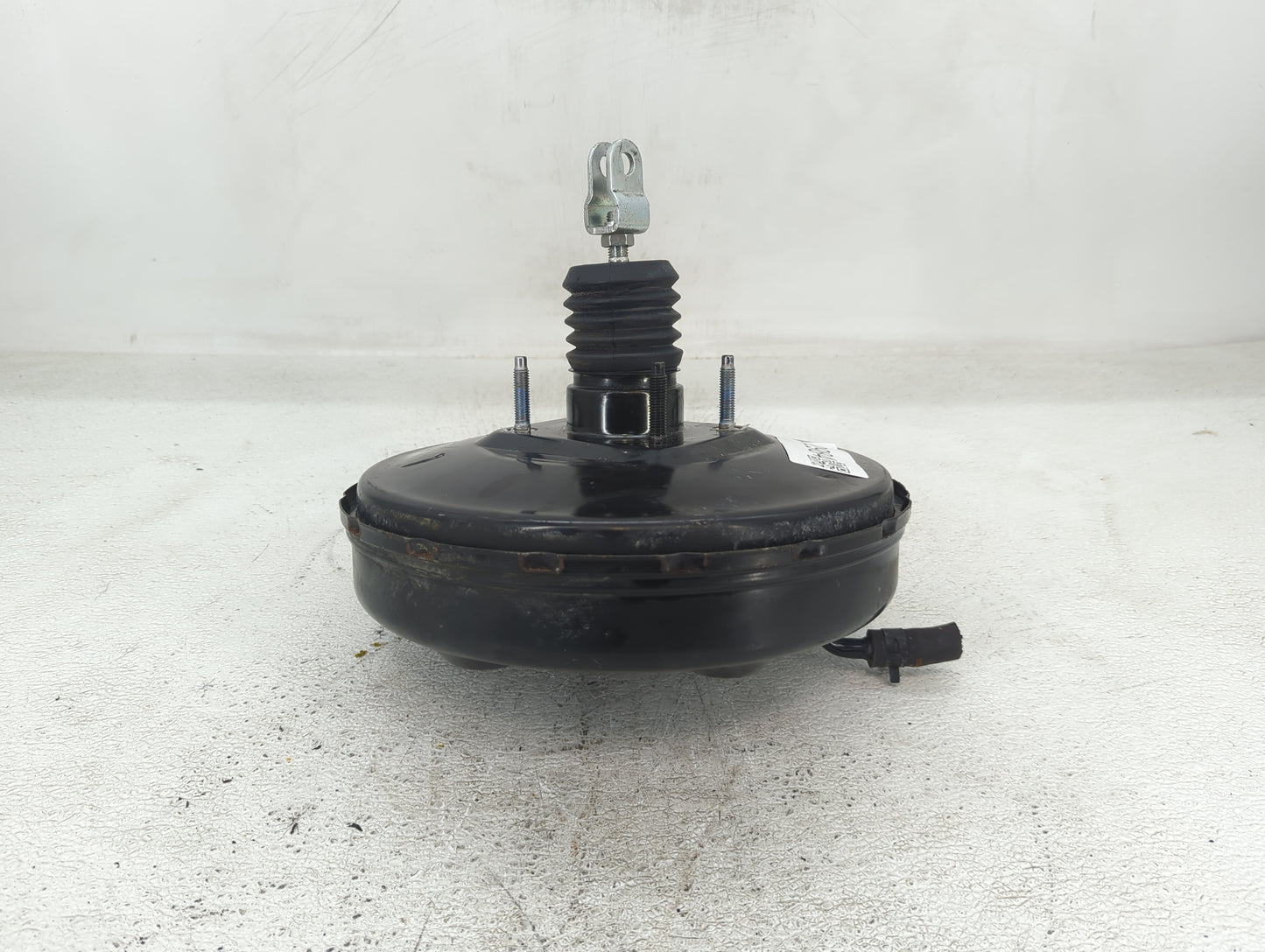 2017-2019 Kia Soul Power Brake Booster Oem - Oemusedautoparts1.com