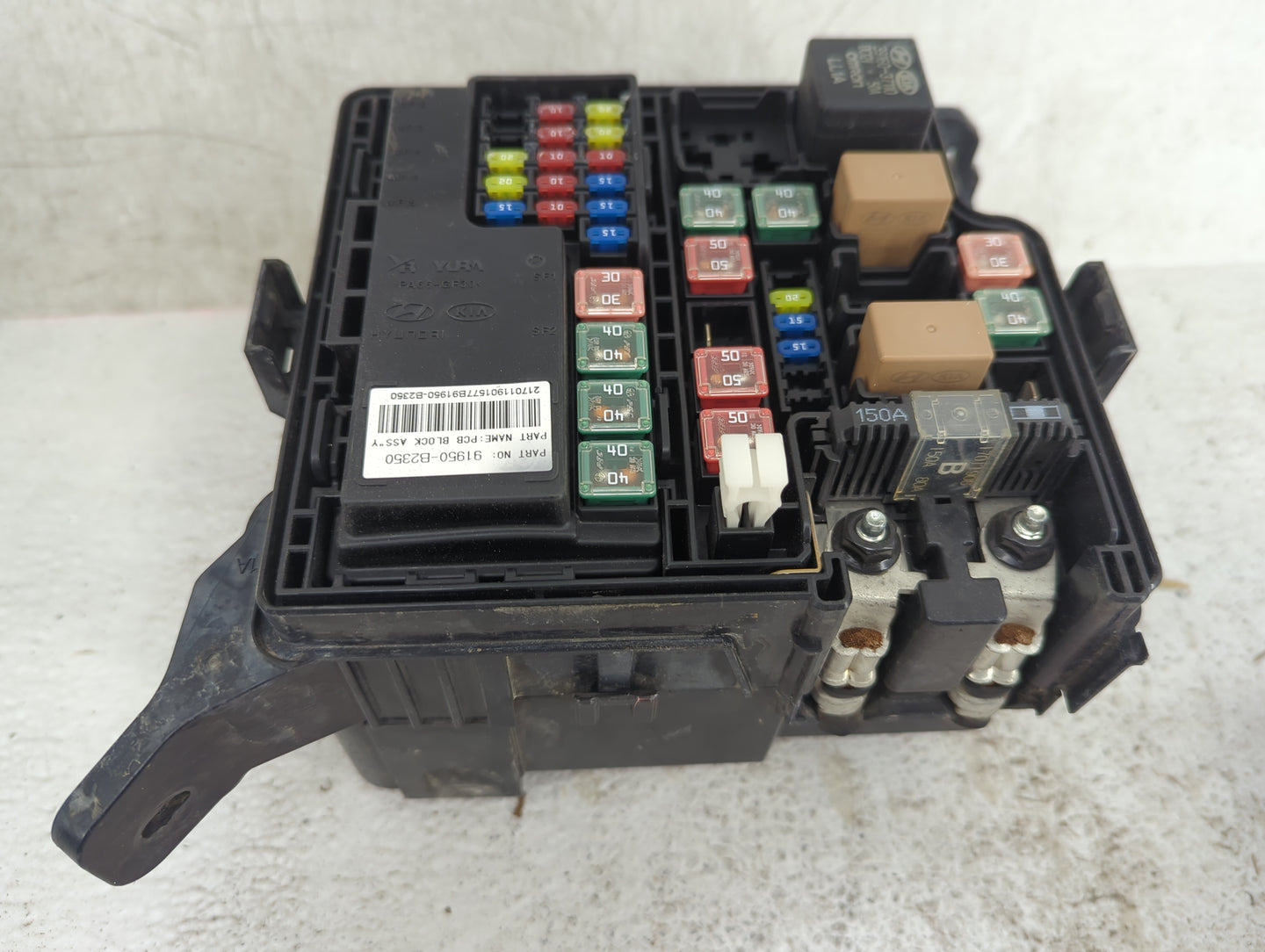 2017-2019 Kia Soul Fusebox Fuse Box Panel Relay Module P/N:91950-B2350 Fits Fits 2017 2018 2019 OEM Used Auto Parts - Oemuse