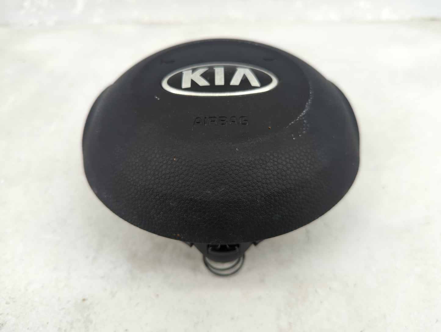 2017 Kia Soul Air Bag Driver Left Steering Wheel Mounted P/N:56900B2500EQ B256900020 Fits OEM Used Auto Parts - Oemusedautop