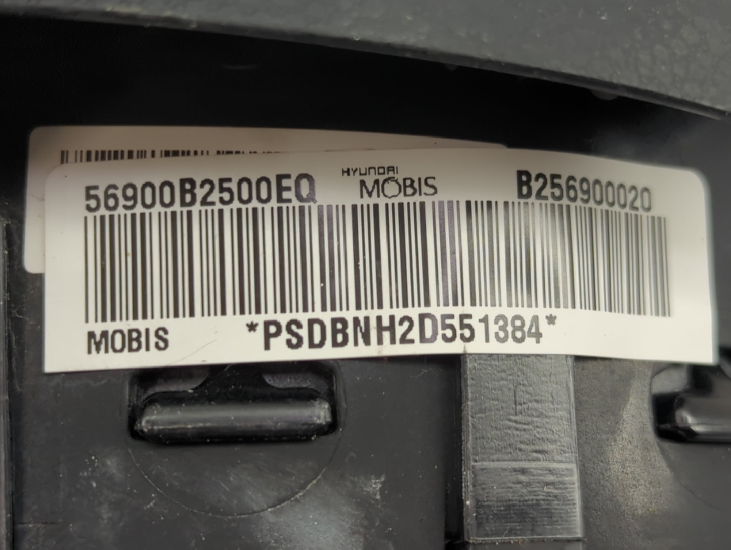 2017 Kia Soul Air Bag Driver Left Steering Wheel Mounted P/N:56900B2500EQ B256900020 Fits OEM Used Auto Parts - Oemusedautop