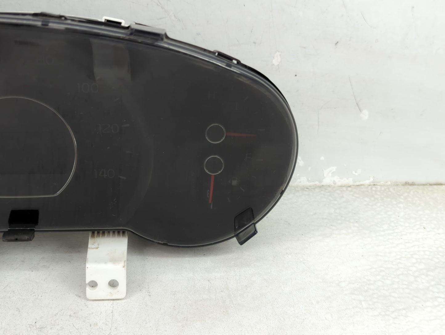 2017-2019 Kia Soul Instrument Cluster Speedometer Gauges P/N:94006-B2720 Fits Fits 2017 2018 2019 OEM Used Auto Parts - Oemu
