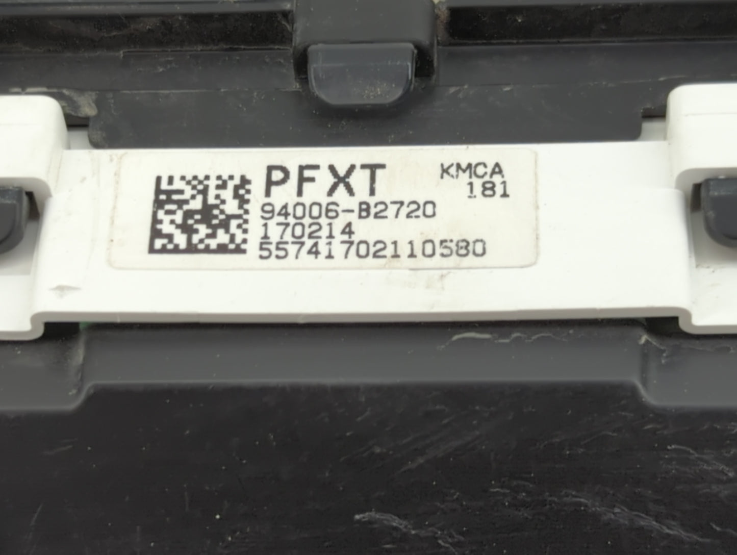 2017-2019 Kia Soul Instrument Cluster Speedometer Gauges P/N:94006-B2720 Fits Fits 2017 2018 2019 OEM Used Auto Parts - Oemu