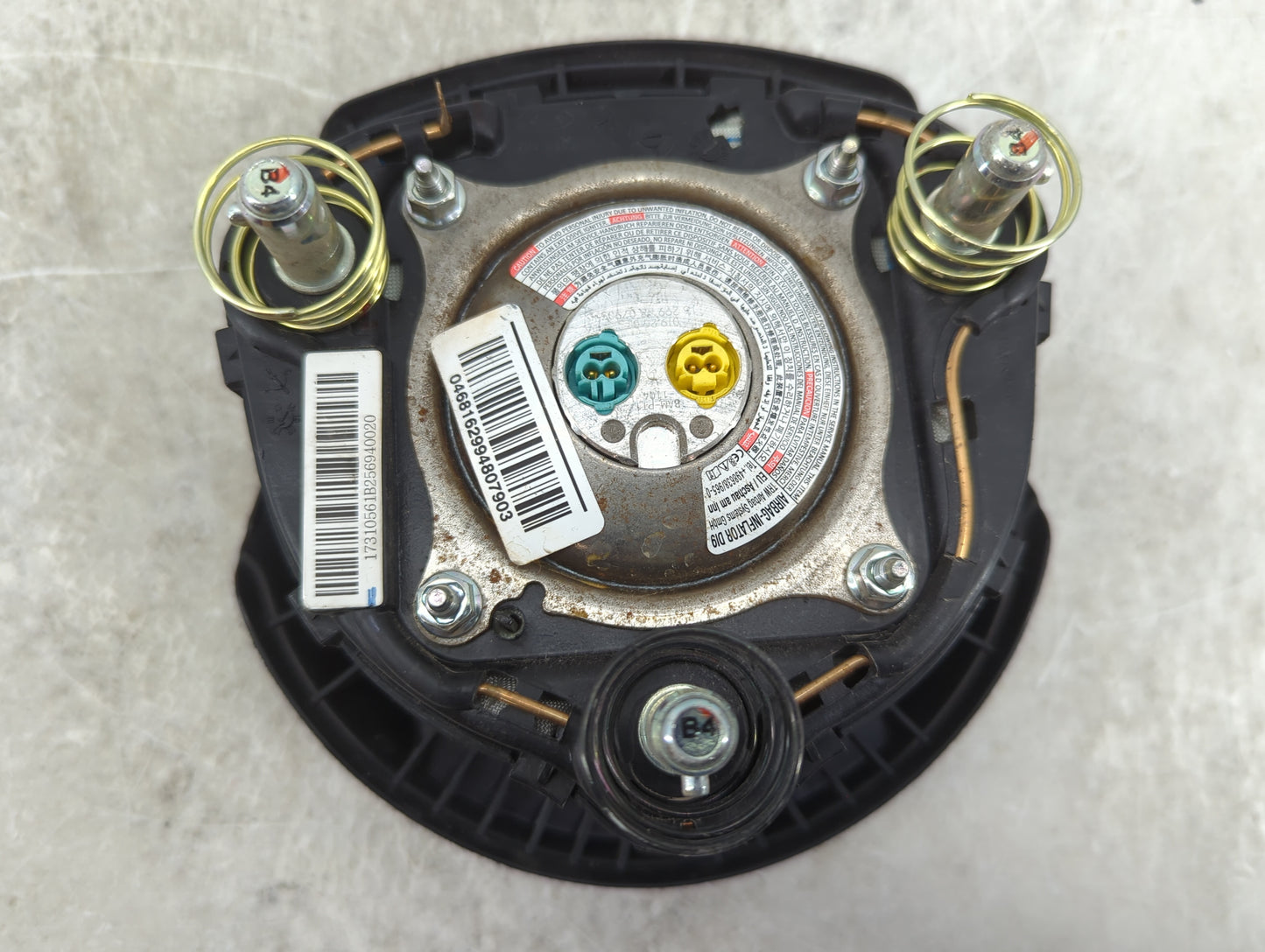 2017 Kia Soul Air Bag Driver Left Steering Wheel Mounted P/N:173105 61B25 694 0020 04681 62994 80790 3 Fits OEM Used Auto Pa