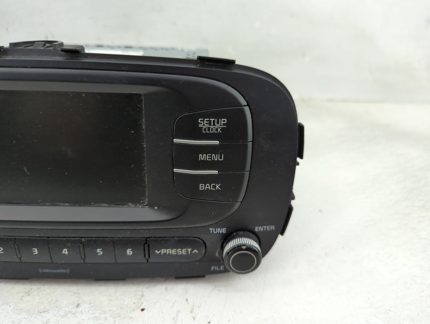 2017-2019 Kia Soul Radio AM FM Cd Player Receiver Replacement P/N:96170-B2490CA Fits Fits 2017 2018 2019 OEM Used Auto Parts