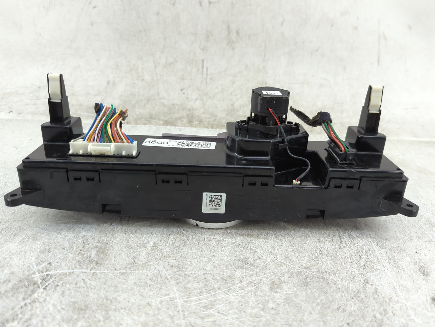 2017 Kia Soul Climate Control Module Temperature AC/Heater Replacement P/N:97250-B2DQ1CA Fits OEM Used Auto Parts - Oemuseda