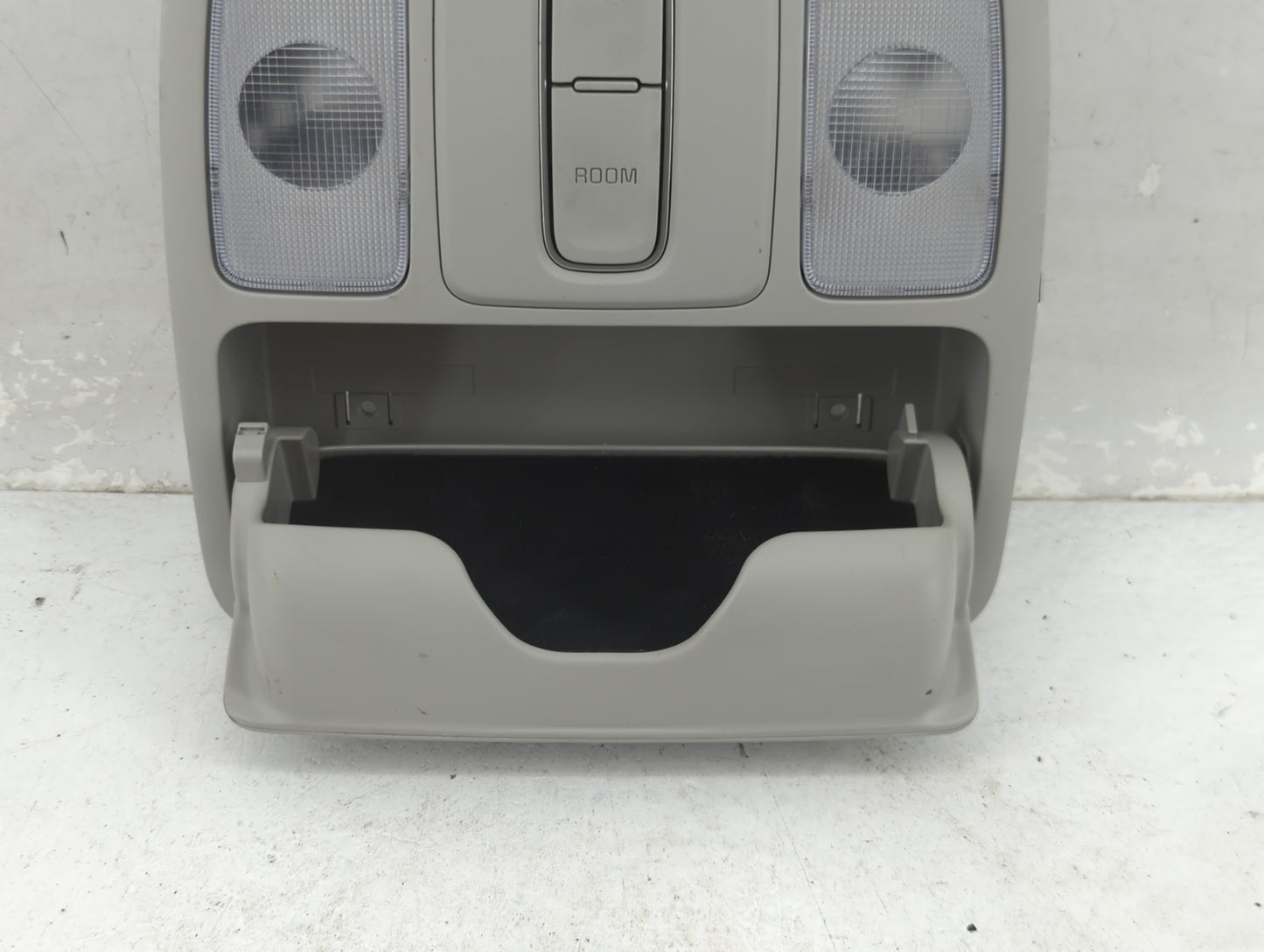 2017 Kia Soul Overhead Roof Console - Oemusedautoparts1.com