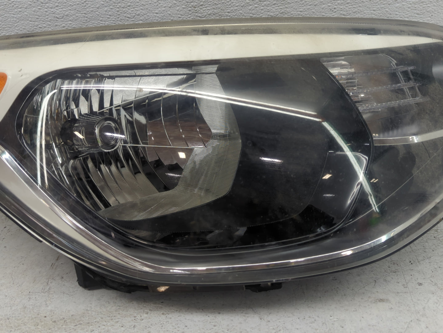 2017-2019 Kia Soul Passenger Right Oem Head Light Headlight Lamp - Oemusedautoparts1.com
