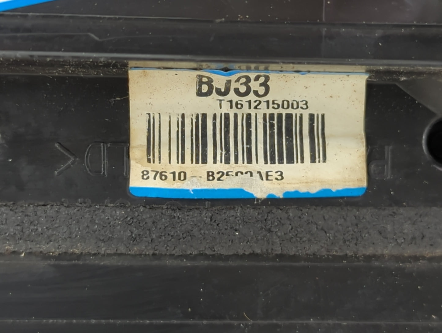 2014-2019 Kia Soul Driver Side View Mirror - Left Door Mirror OEM Used - Oemusedautoparts1.com