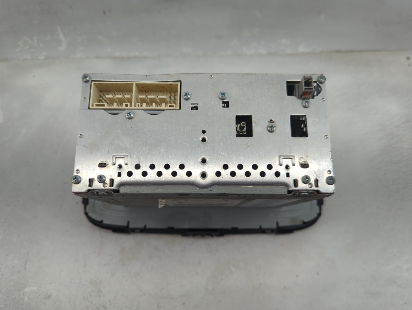 2017-2019 Kia Soul Radio AM FM Cd Player Receiver Replacement P/N:96180-B2360CA Fits Fits 2017 2018 2019 OEM Used Auto Parts