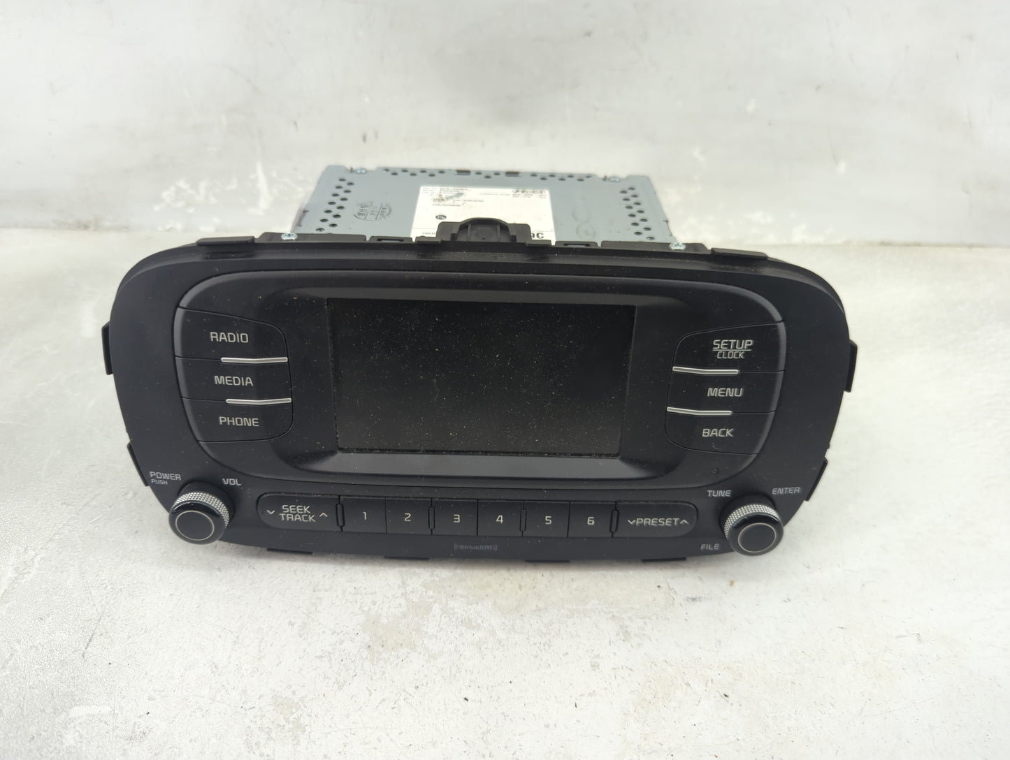 2017-2019 Kia Soul Radio AM FM Cd Player Receiver Replacement P/N:96170-B2490CA Fits Fits 2017 2018 2019 OEM Used Auto Parts