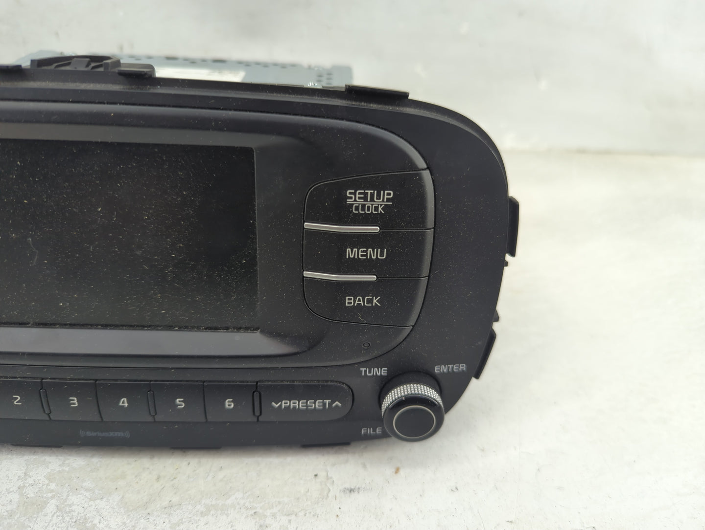 2017-2019 Kia Soul Radio AM FM Cd Player Receiver Replacement P/N:96170-B2490CA Fits Fits 2017 2018 2019 OEM Used Auto Parts