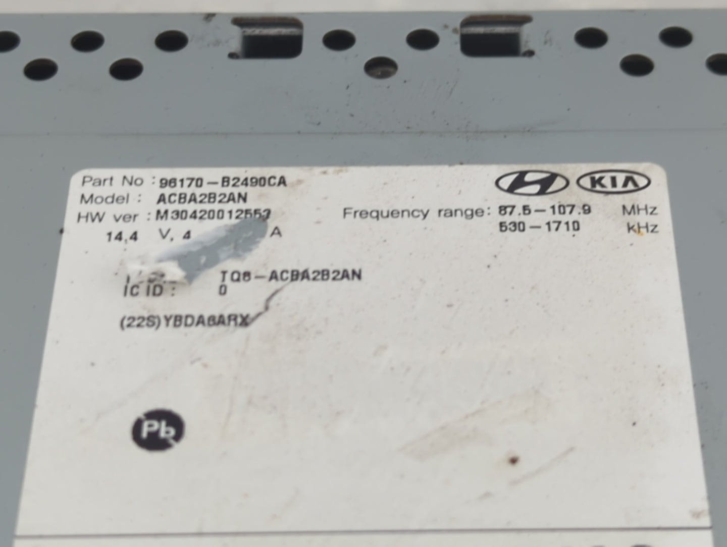 2017-2019 Kia Soul Radio AM FM Cd Player Receiver Replacement P/N:96170-B2490CA Fits Fits 2017 2018 2019 OEM Used Auto Parts