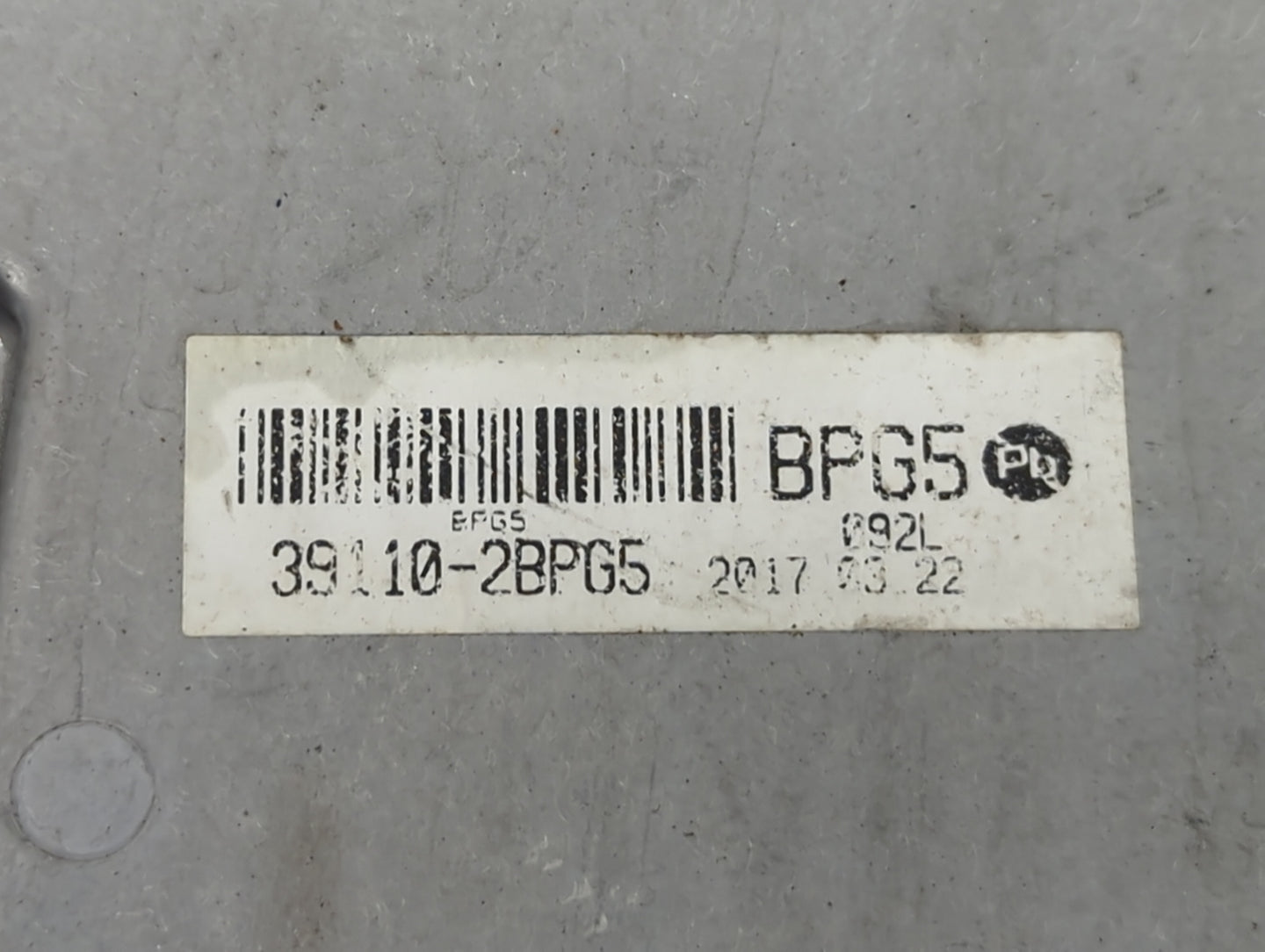 2017-2019 Kia Soul PCM Engine Control Computer ECU ECM PCU OEM P/N:39110-2BPG5 Fits Fits 2017 2018 2019 OEM Used Auto Parts 