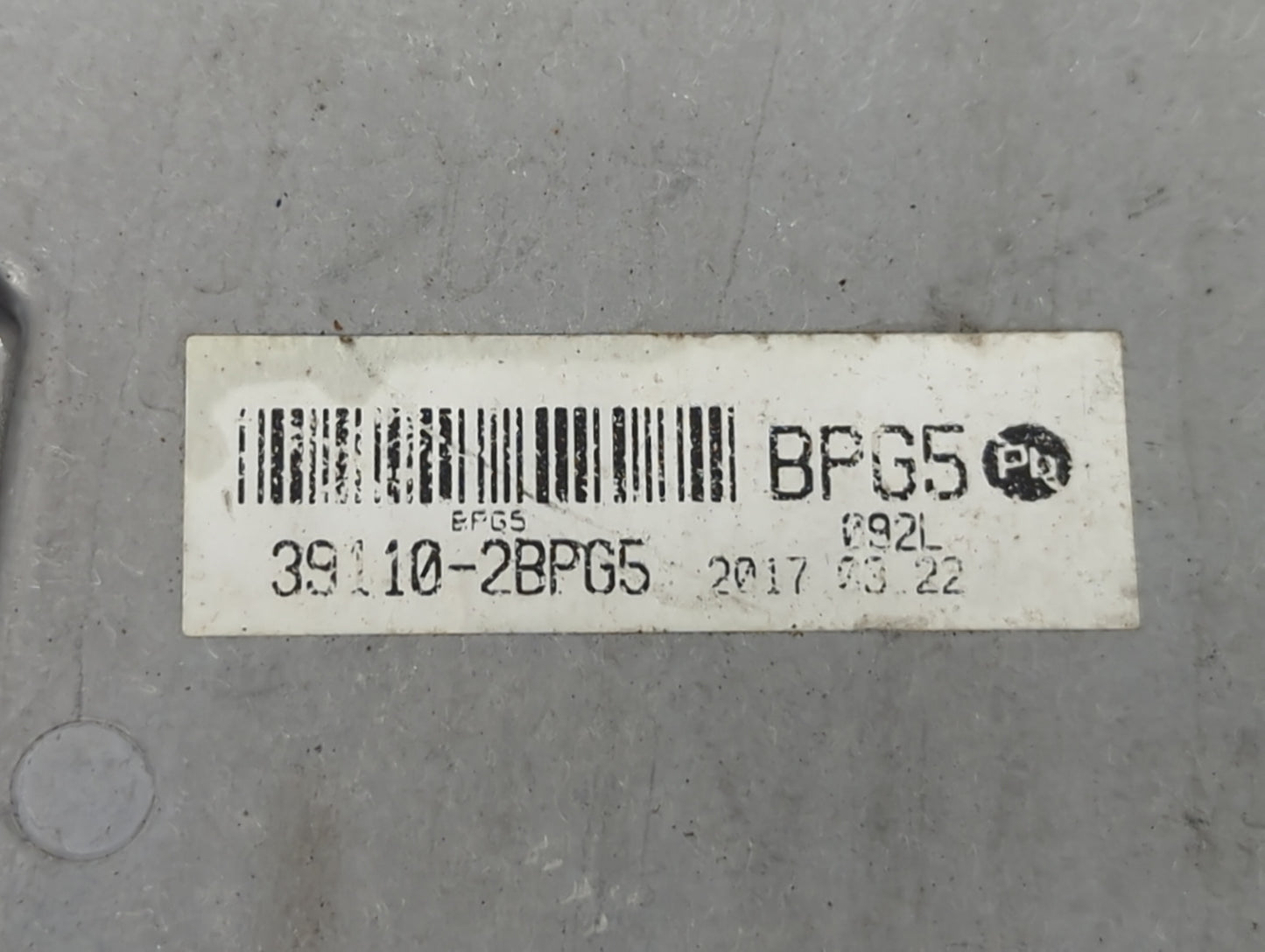 2017-2019 Kia Soul PCM Engine Control Computer ECU ECM PCU OEM P/N:39110-2BPG5 Fits Fits 2017 2018 2019 OEM Used Auto Parts 