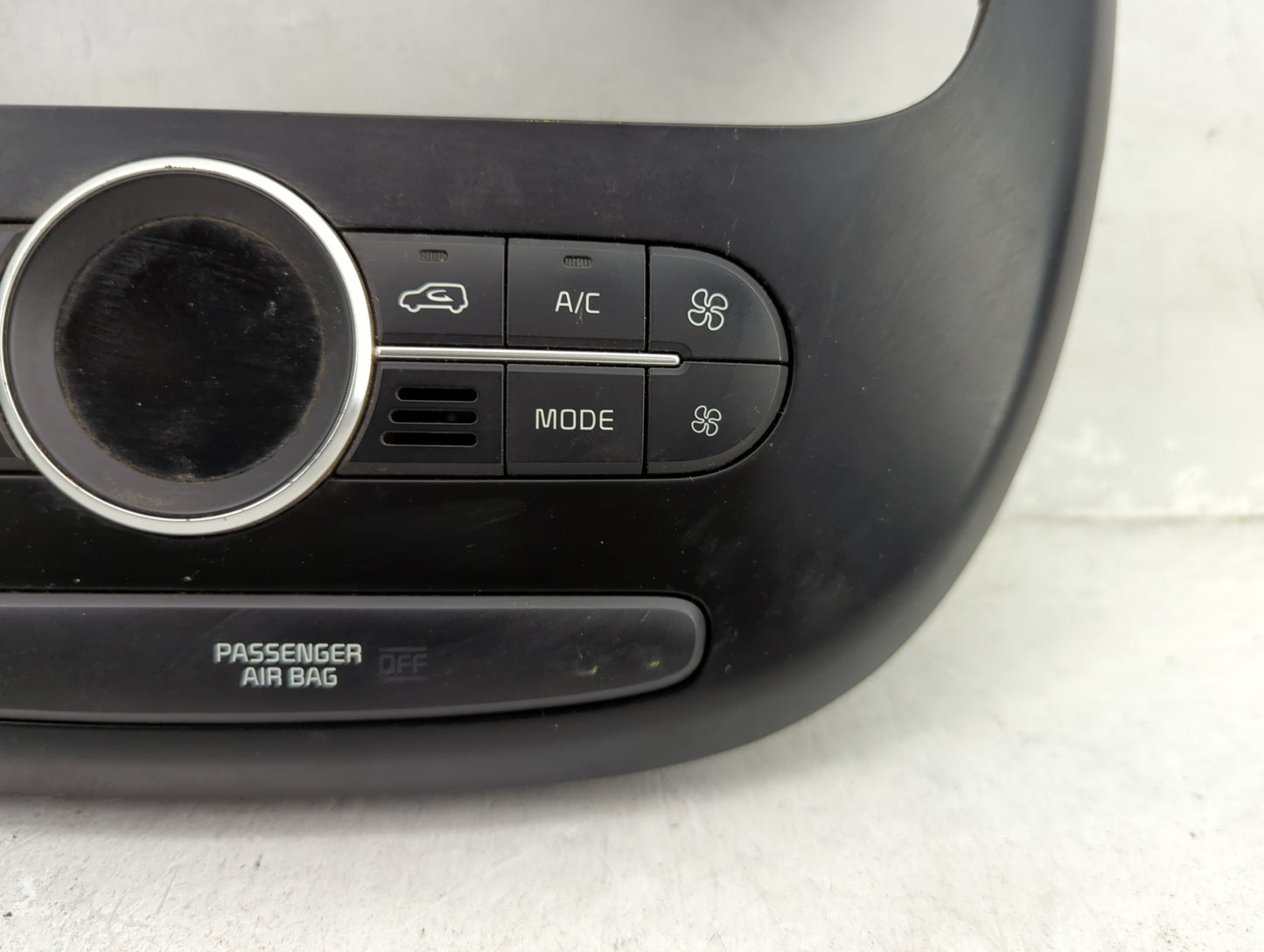 2017-2019 Kia Soul Climate Control Module Temperature AC/Heater Replacement P/N:A2C86541501 Fits Fits 2017 2018 2019 OEM Use