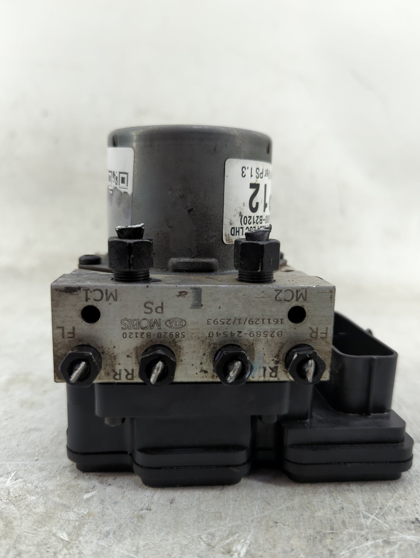 2017-2019 Kia Soul ABS Pump Control Module Replacement P/N:61589-45200 Fits Fits 2017 2018 2019 OEM Used Auto Parts - Oemuse